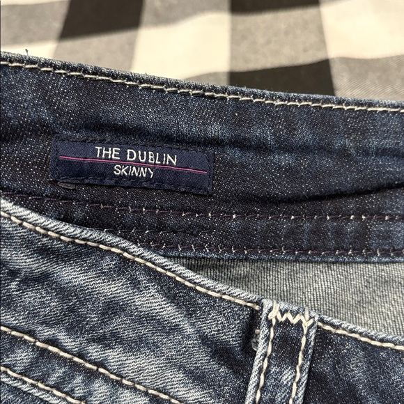 Vigoss Dublin Skinny Jeans Size 16 x 28 Raw Frayed Hem Embellished Distressed - Picture 5 of 14